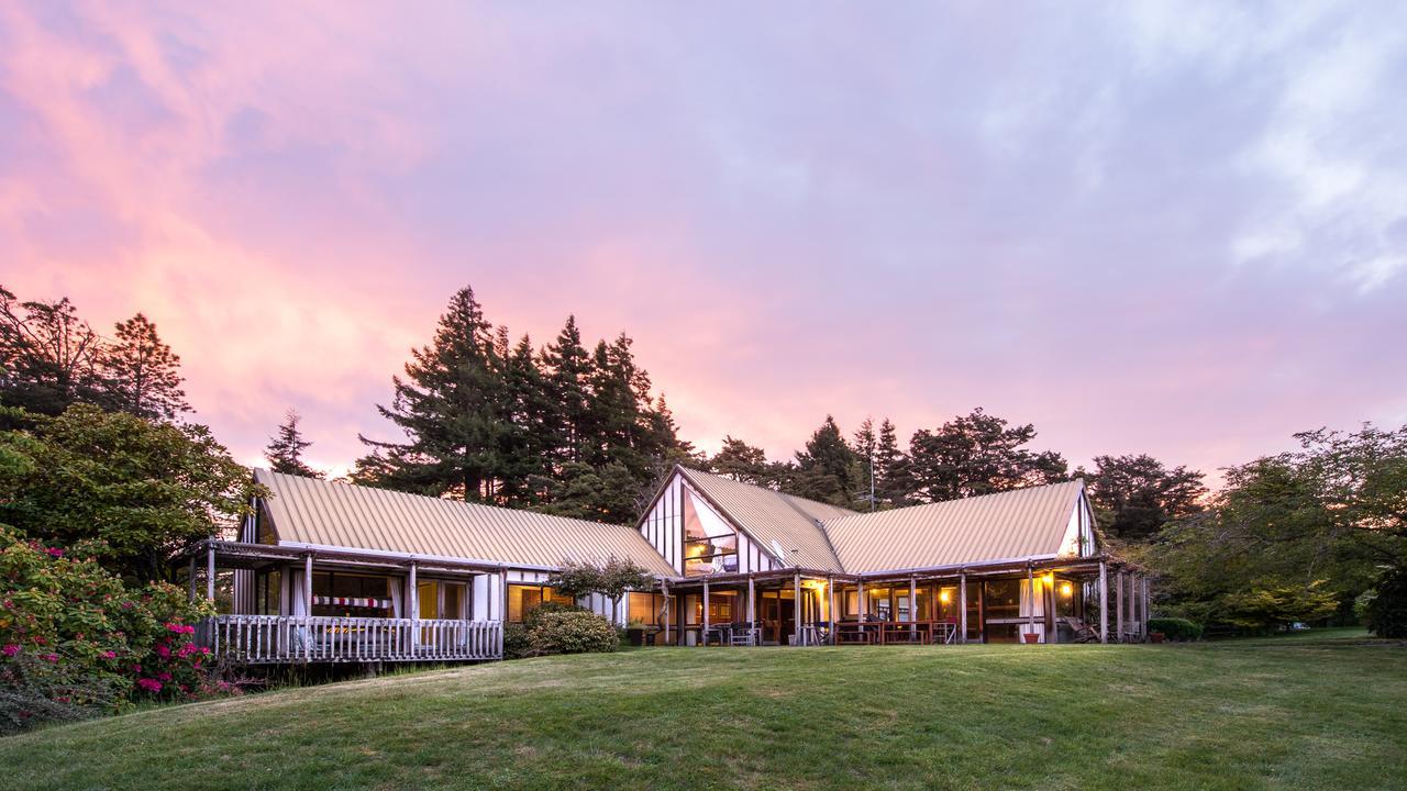 Beech Tree Lodge Охакуне Экстерьер фото
